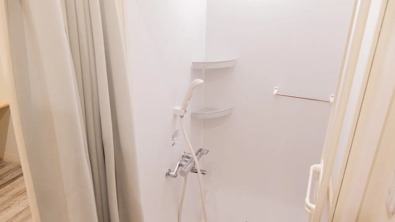 @WELLNESS24　シューズそのままで利用、服装自由、ビ...